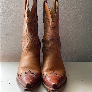 Tony Lama women’s cowgirl boots